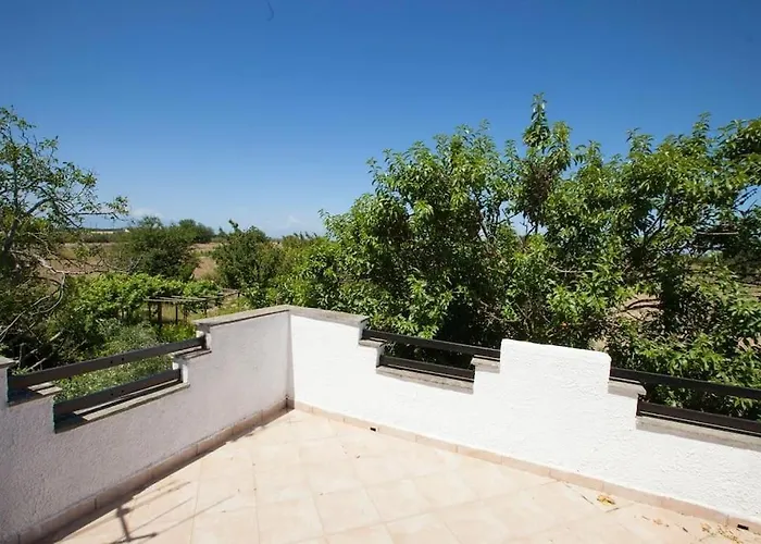 Wonderful With Huge Yard, At Potamos Villa *